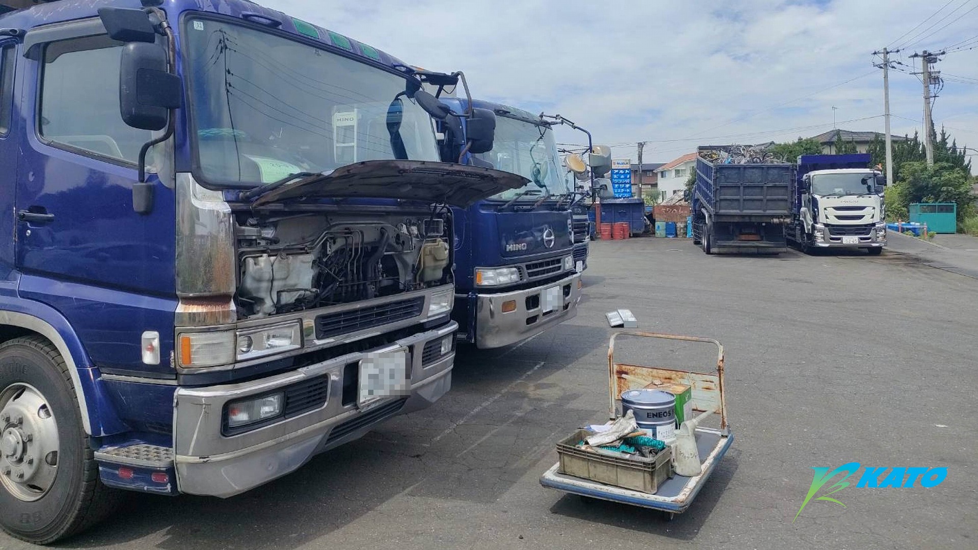 トラックの点検