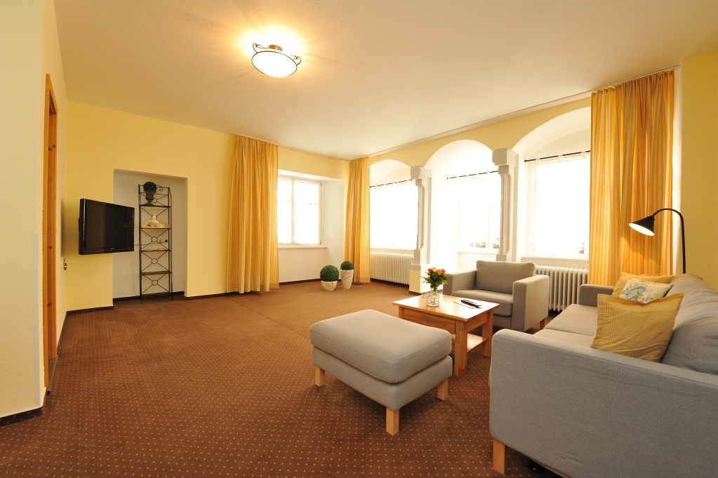 Sehr moderne und geräumige Zimmer