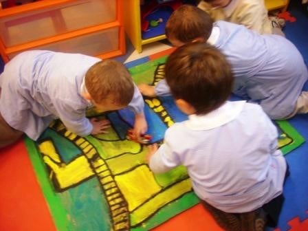 ...una pista per le macchinine...