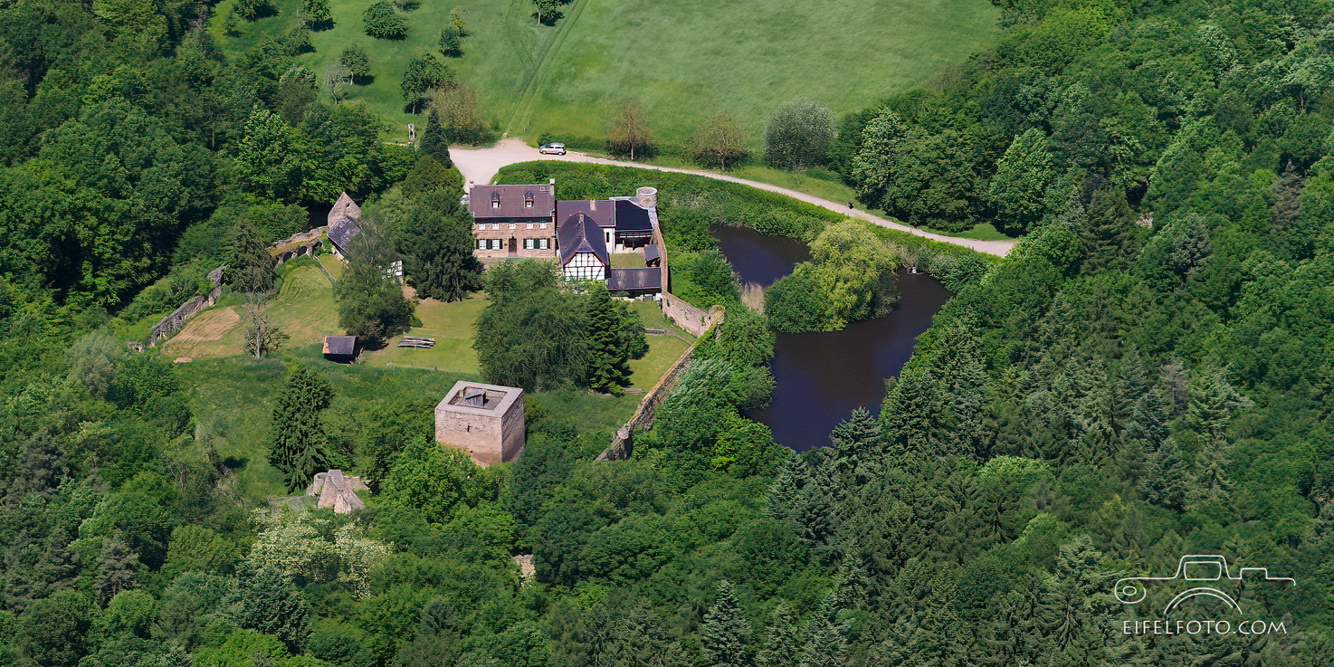 Die Hardtburg bei Euskirchen-Stotzheim