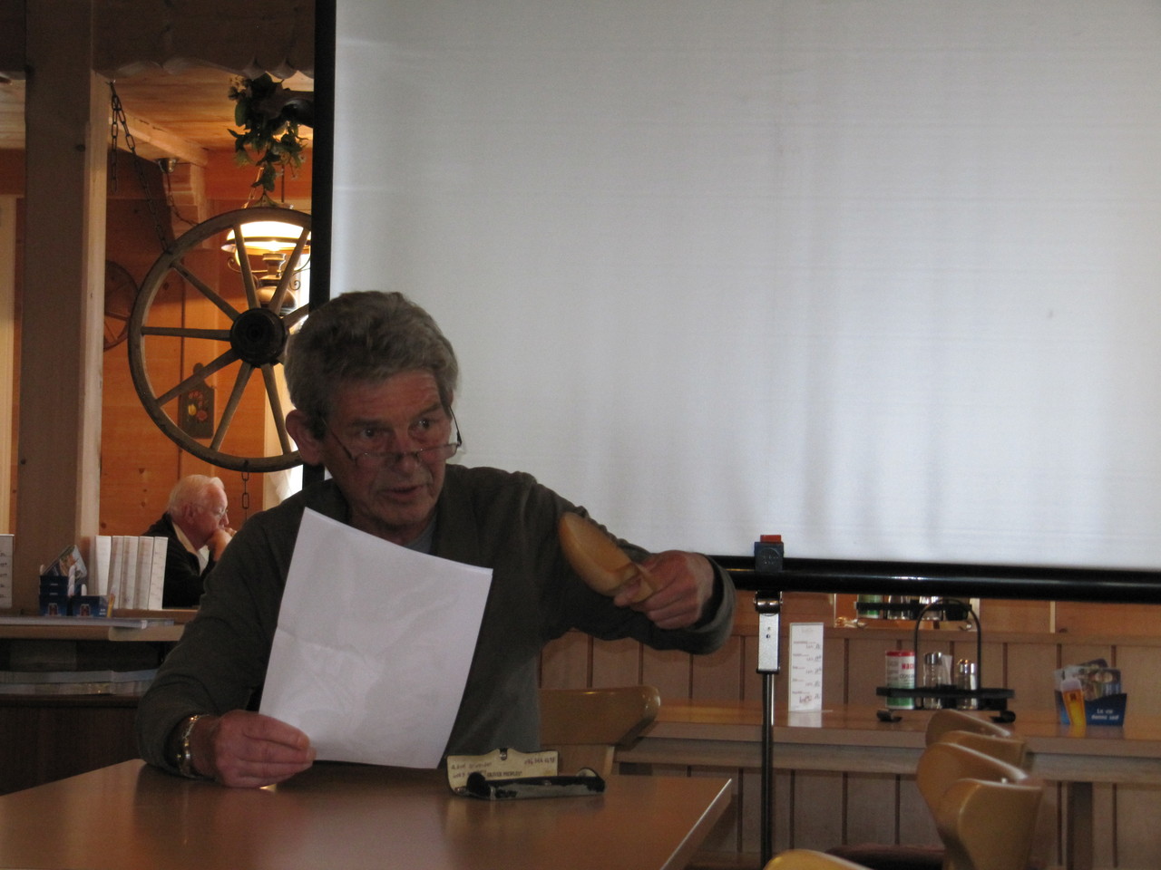 Adolf Urweider erzählt die Sage vom "Zwirgiriiter"