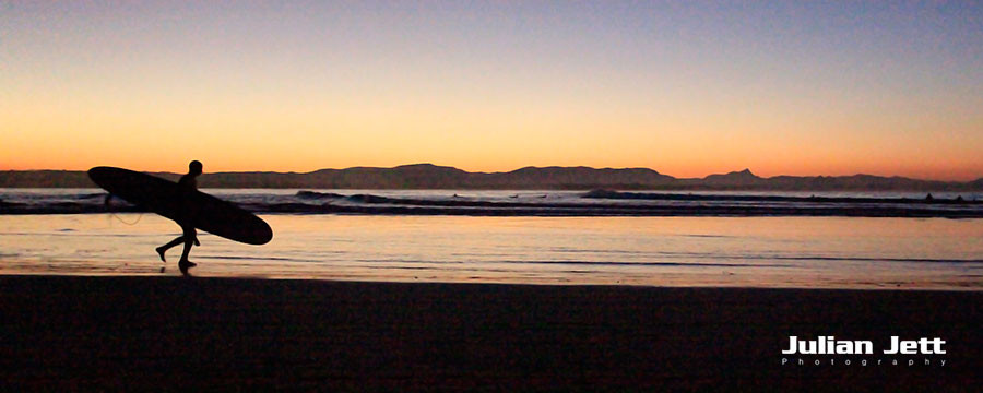 Byron Bay surfer P-014