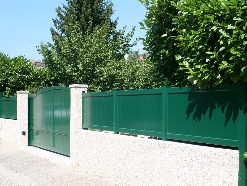 Puerta corredera modelo  CORFÚ ciega en color verde