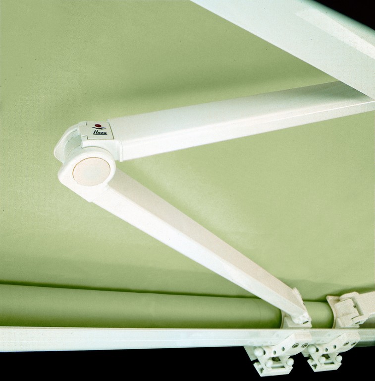 Toldos con cofre protector de lona