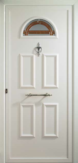 Puerta de entrada moldurada Sena con media luna vidriera