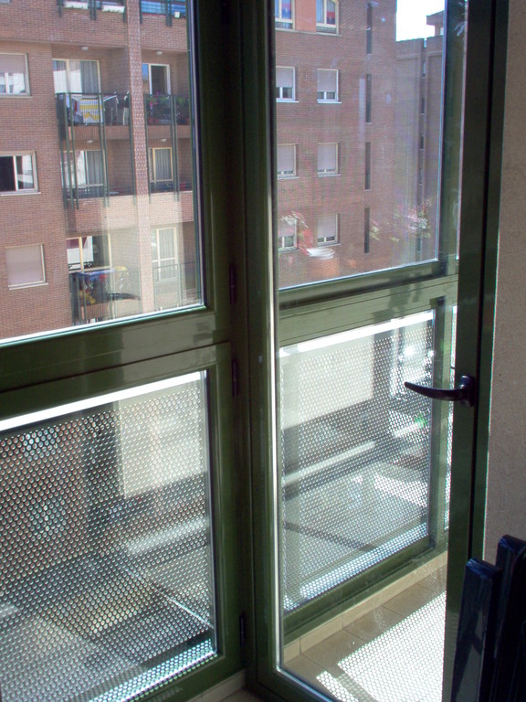 Cerramiento con rotura de puente térmico