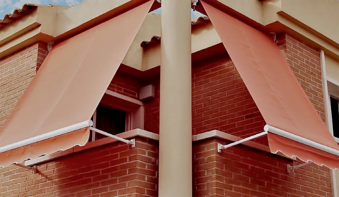 Toldos verticales brazo stor Navarra