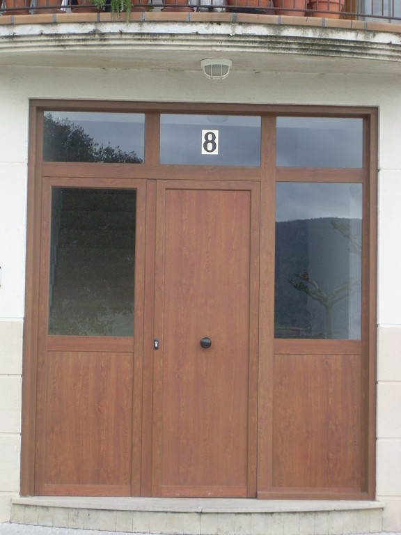 Puerta de portal en Etxauri, Navarra