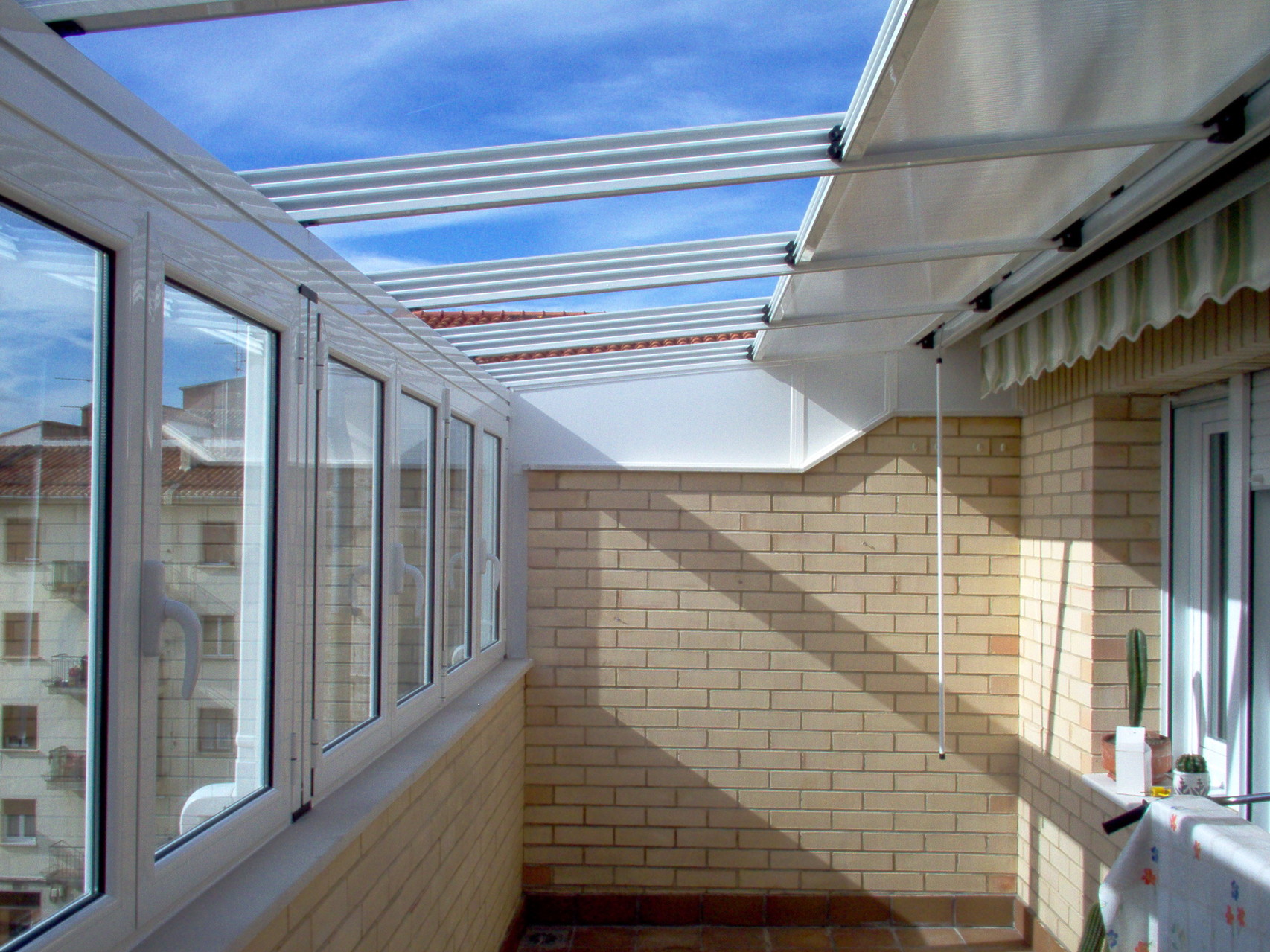 Cerramiento terraza policarbonato