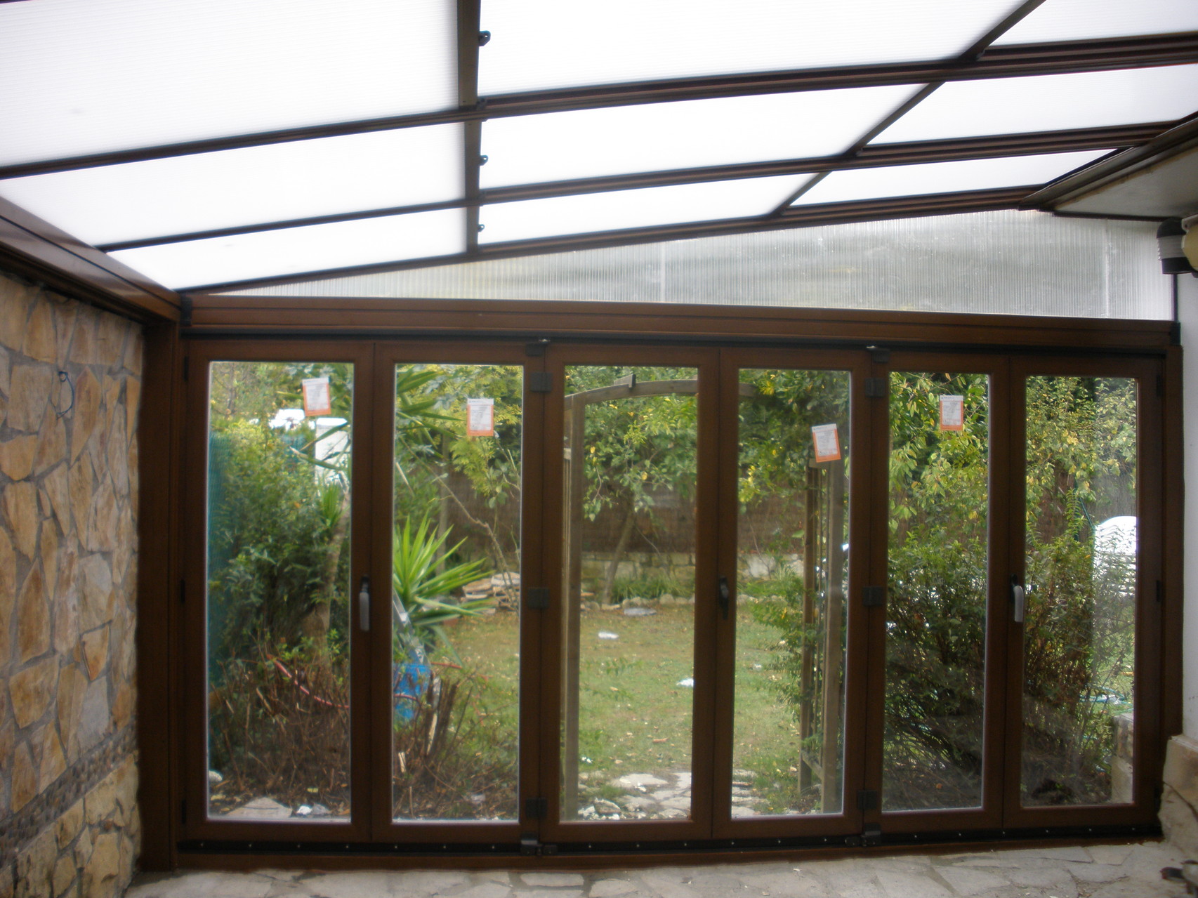 Techo movil policarbonato en Bilbao