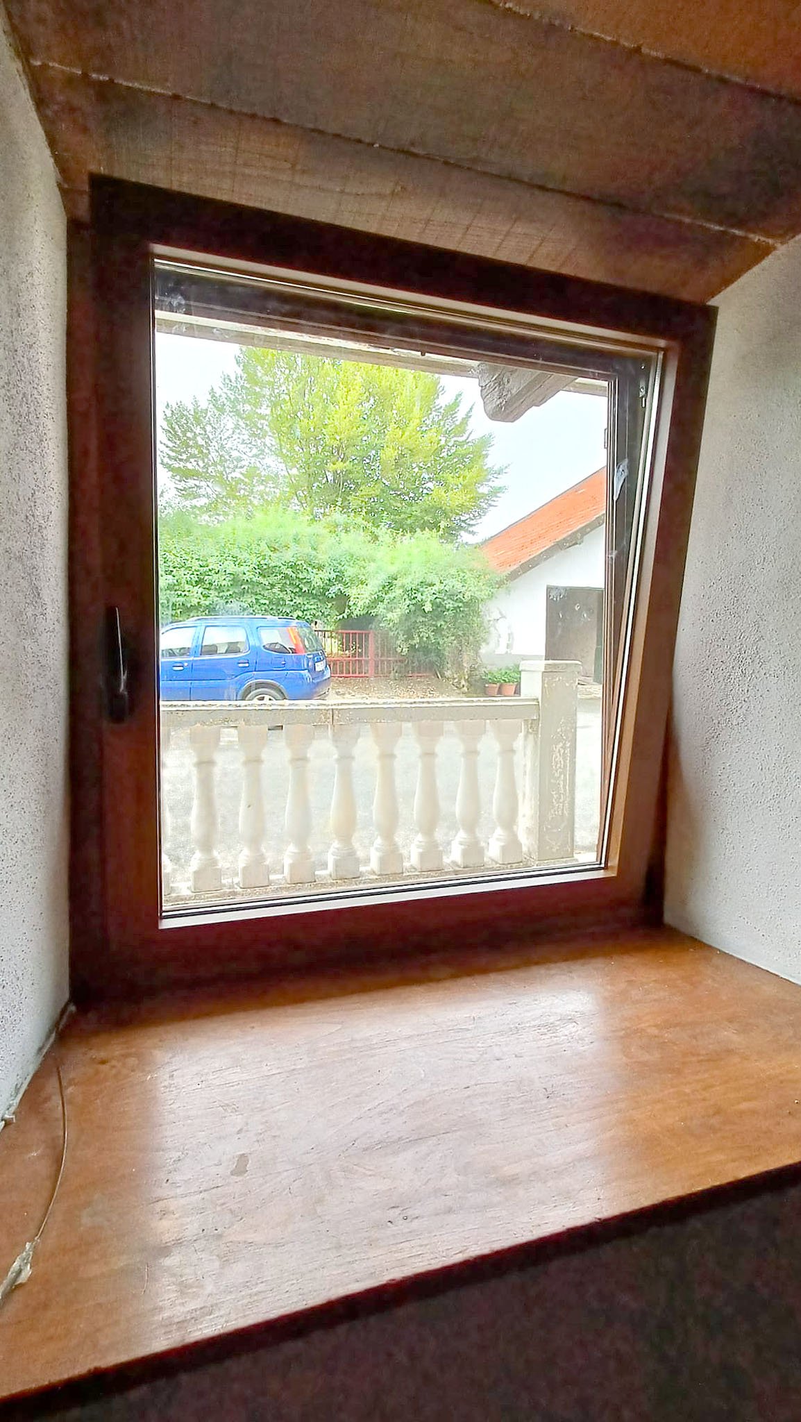 Ventana oscilobatiente en Pamplona