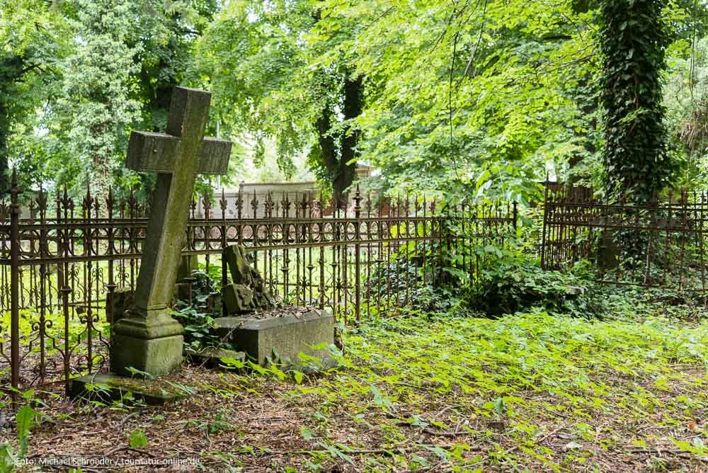alter Friedhof