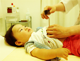 小児はりの風景