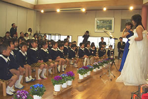 たびたびコンサートが行われた旧遊戯堂（1982年増築）