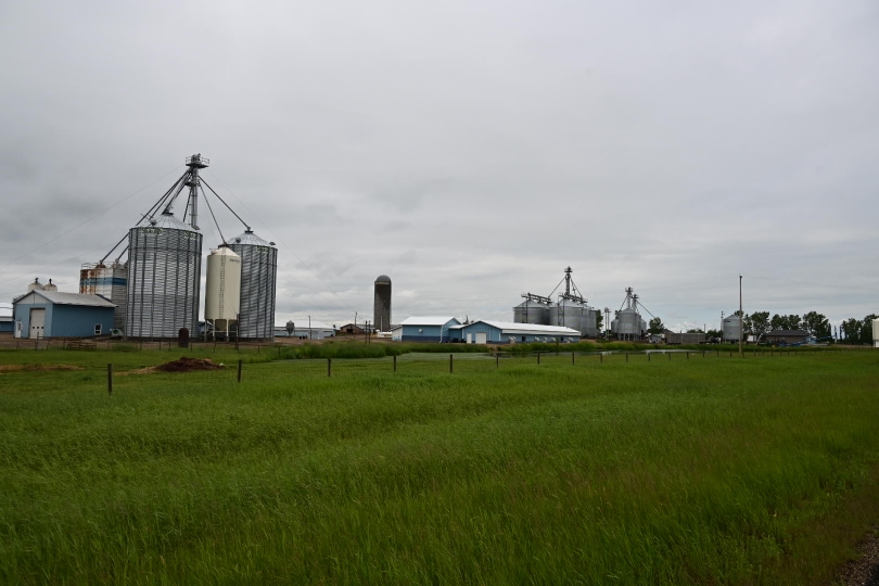 Kein Kleinbetrieb, der von den Hutterern bewirtschaftet wird