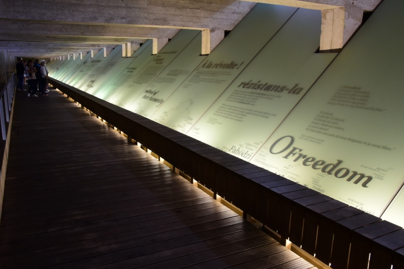 ...und ein sehr nachdenklich stimmendes Mahnmal gegen die Sklaverei