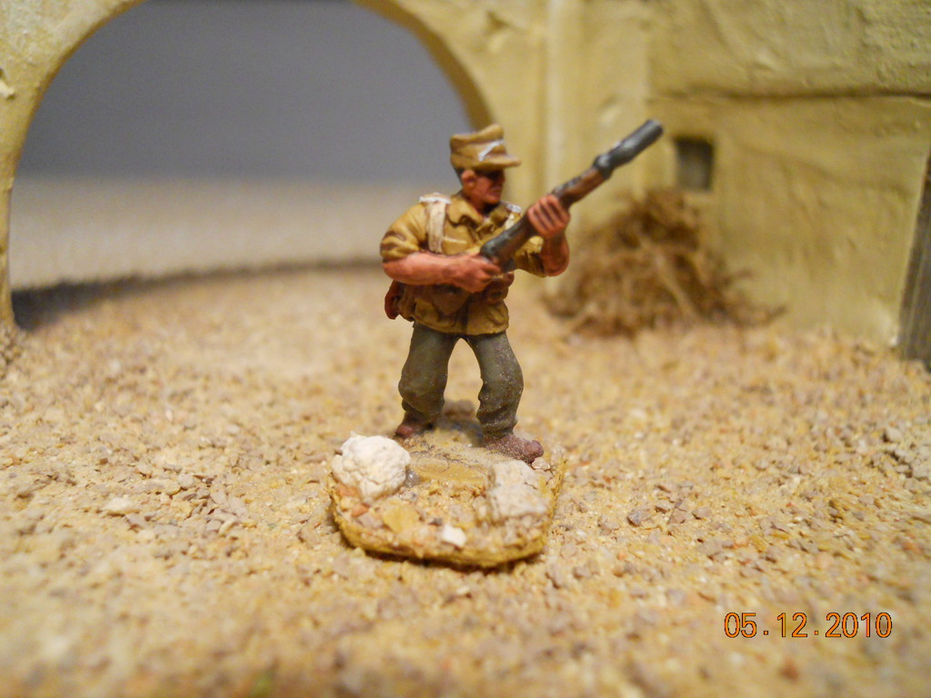 Fucile con lanciagranate - Rifle with grenade launcher.