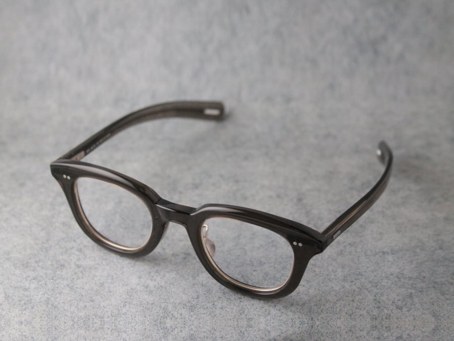 U-171 / BER　Col.3 Taupe / White gold