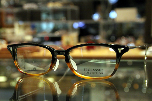 P-501NT col.57-15H 49□19-145 ¥28,000+tax