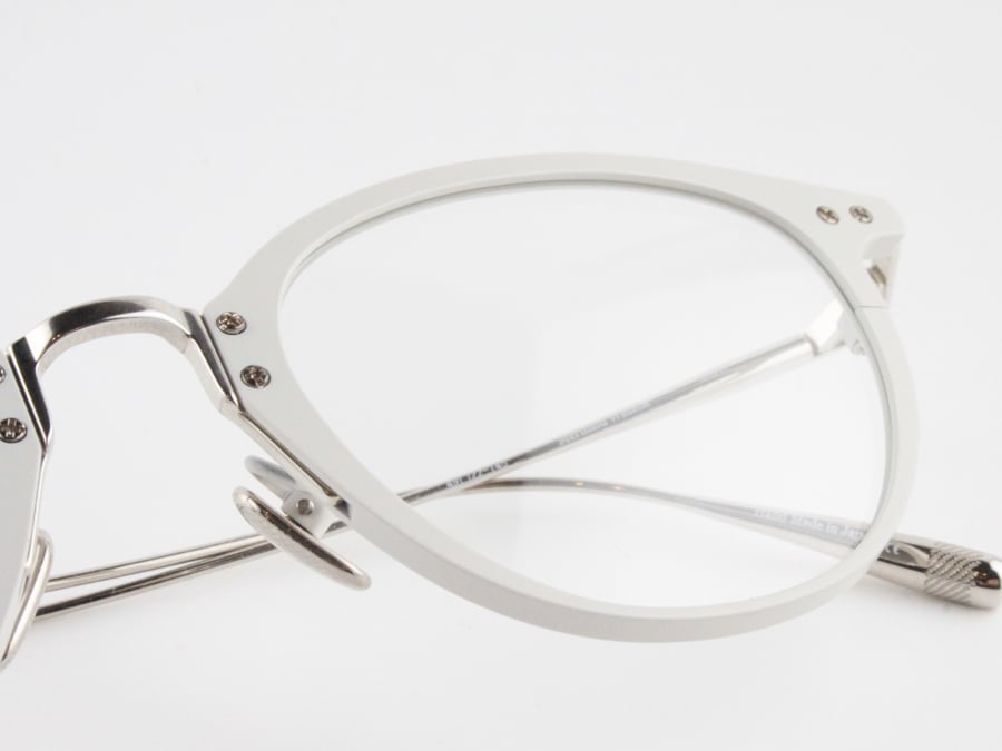 Mermaid Whistle　col.MOW　マットホワイト×シルバー