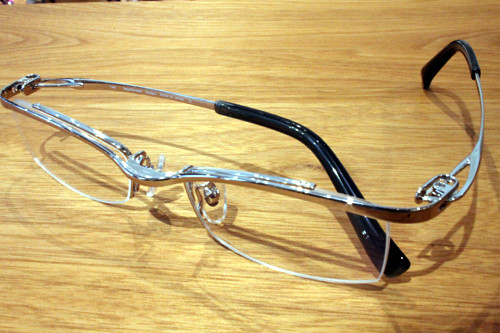 KazuoKawasaki　MP-692-21　col.1（シルバー） ￥32,400（税込）