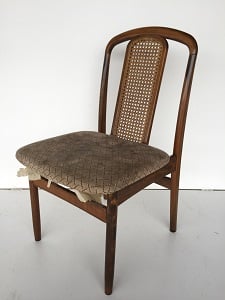 栃木県家具　椅子ソファ生地張替　張り替え　修理　鹿沼市　インテリア　家具屋