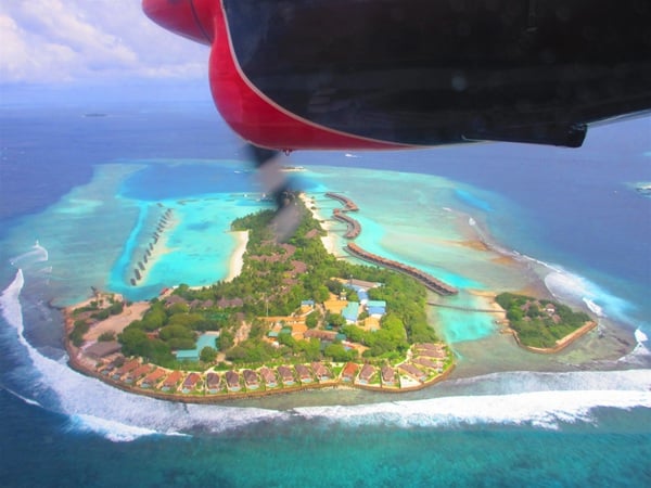 モルディブ新婚旅行×ドバイ｜オールインクルーシブと砂漠の王宮を巡る9日間モデルコース