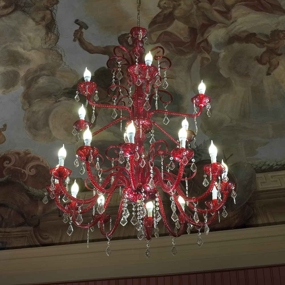 Lampadario di Murano Rosso Doge per banche e istituti