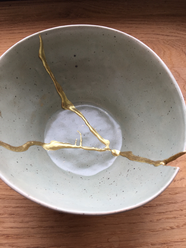 Kintsugi- Kreative Trauerbewältigung