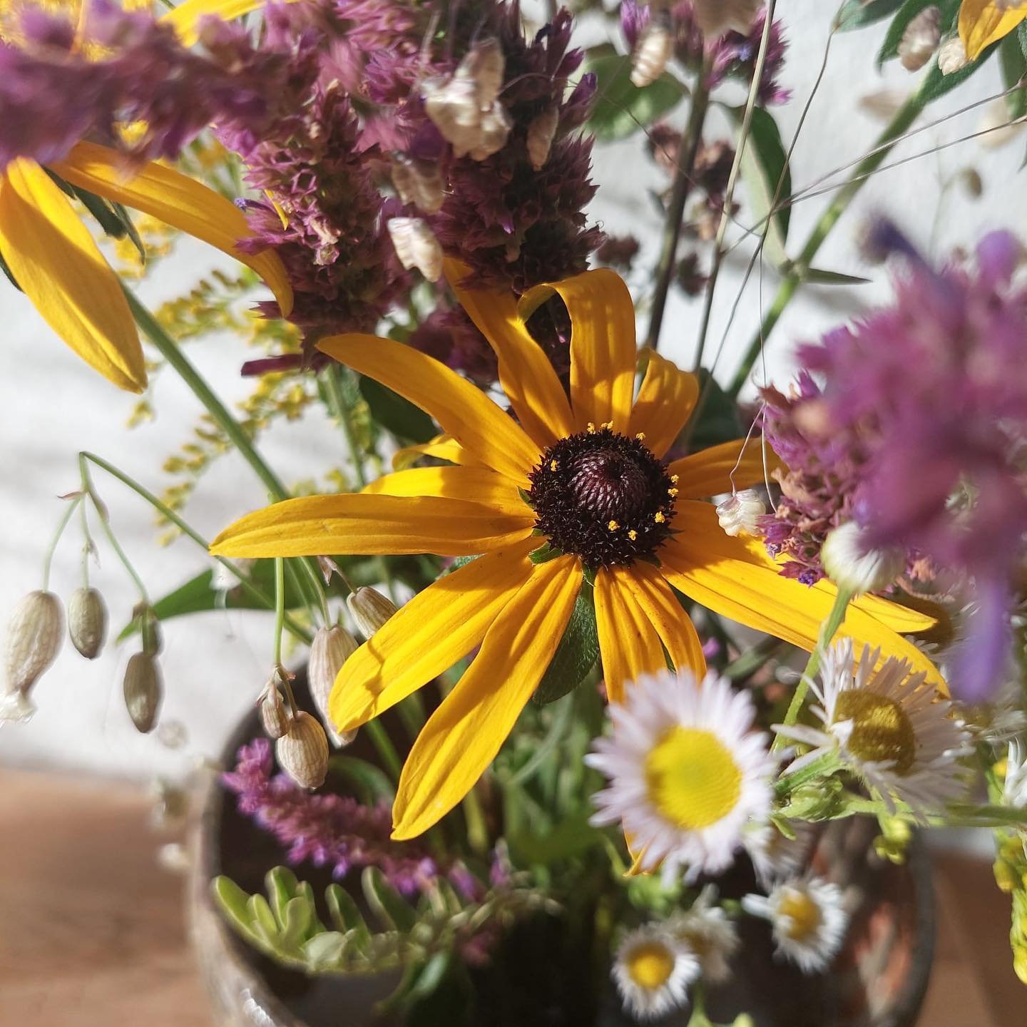 „Alles Liebe zum Geburtstag..." - Ein Gespräch über Glückwünsche, wenn einem gar nicht nach Feiern zu Mute ist