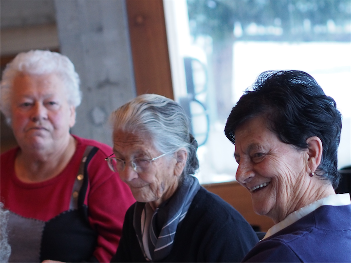 Emma Caderas,...,...