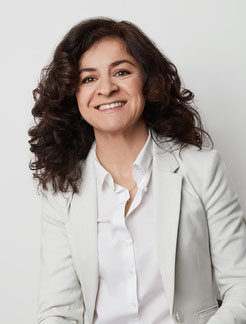 Daniele Talata - Docteur en langues . Fondatrice et enseignante à Bilingo