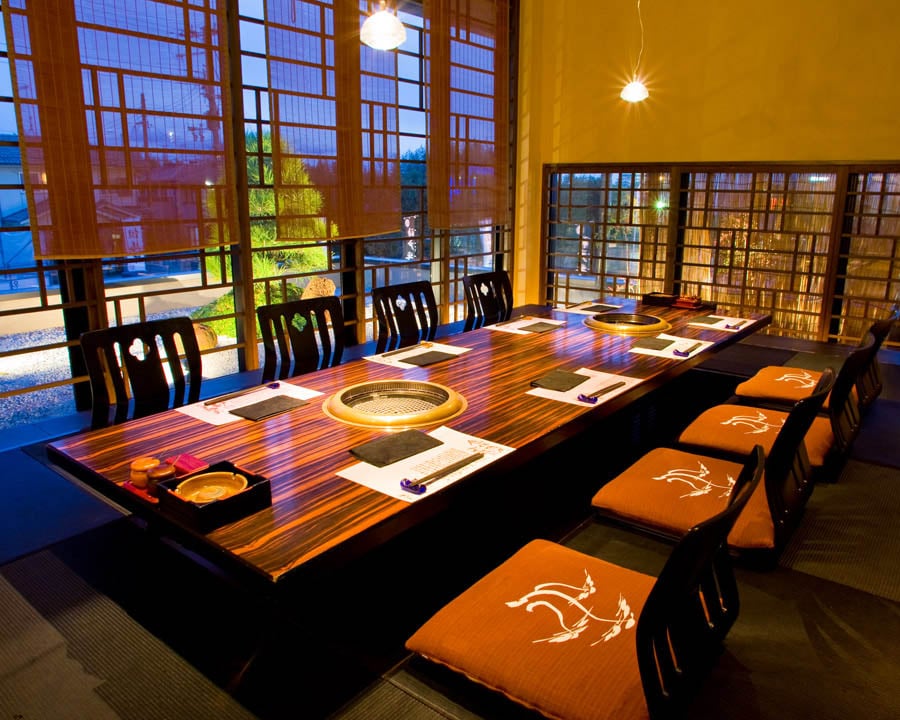 2階個室 VIPルーム（大人4名以上から最大14名様まで）※部屋チャージ有