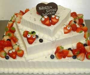 　　　　　　　　　ウエディングケーキ