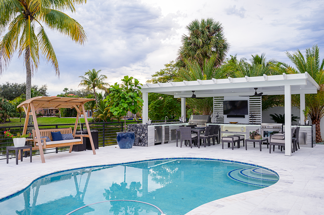 Abreu Luxury Homes and Condos Builder Miami