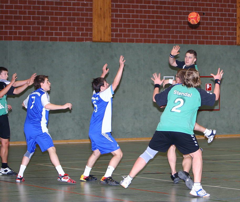 Rene Sens zu Tom Schumann (5106)