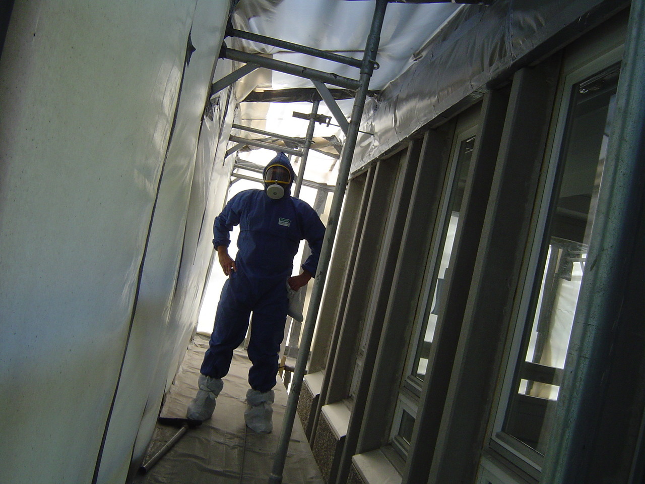 LINDENTHAL Umweltdienstleistungen: Bauüberwachung und Kontrolle in einem Sanierungsabschnitt (Schwarzbereich)