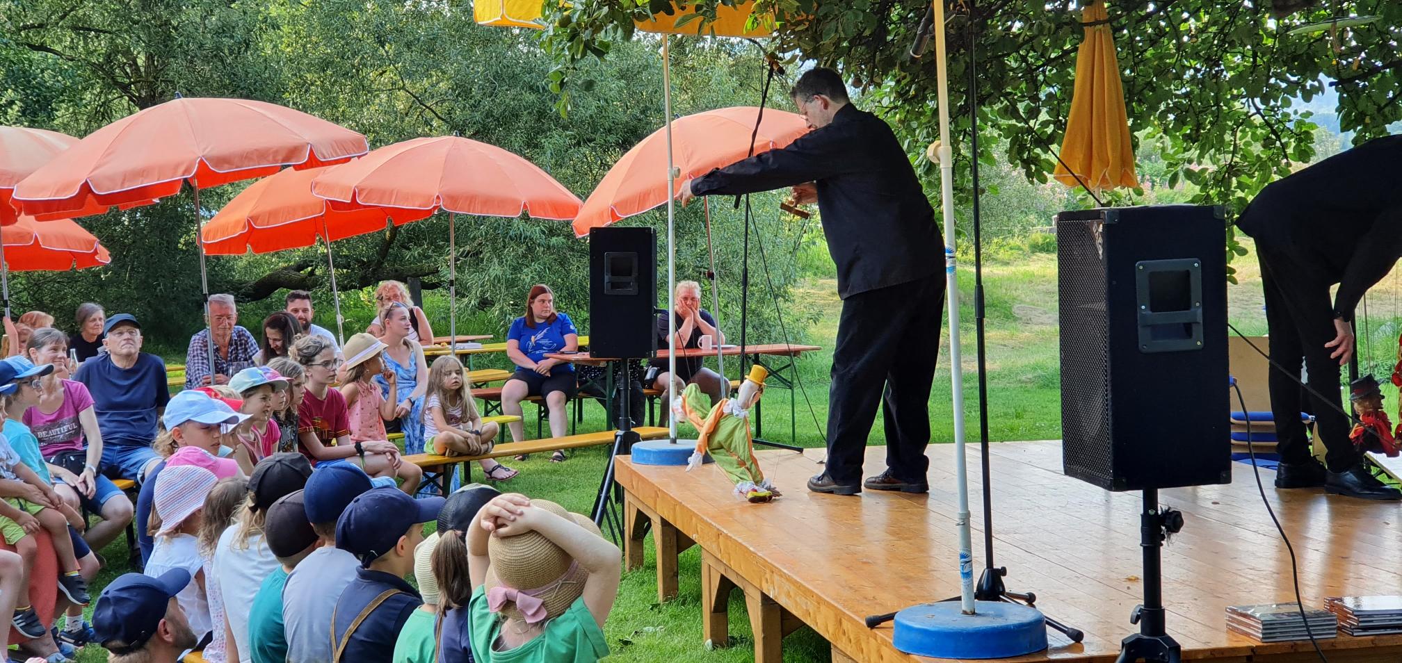 Clown des Marionettentheaters