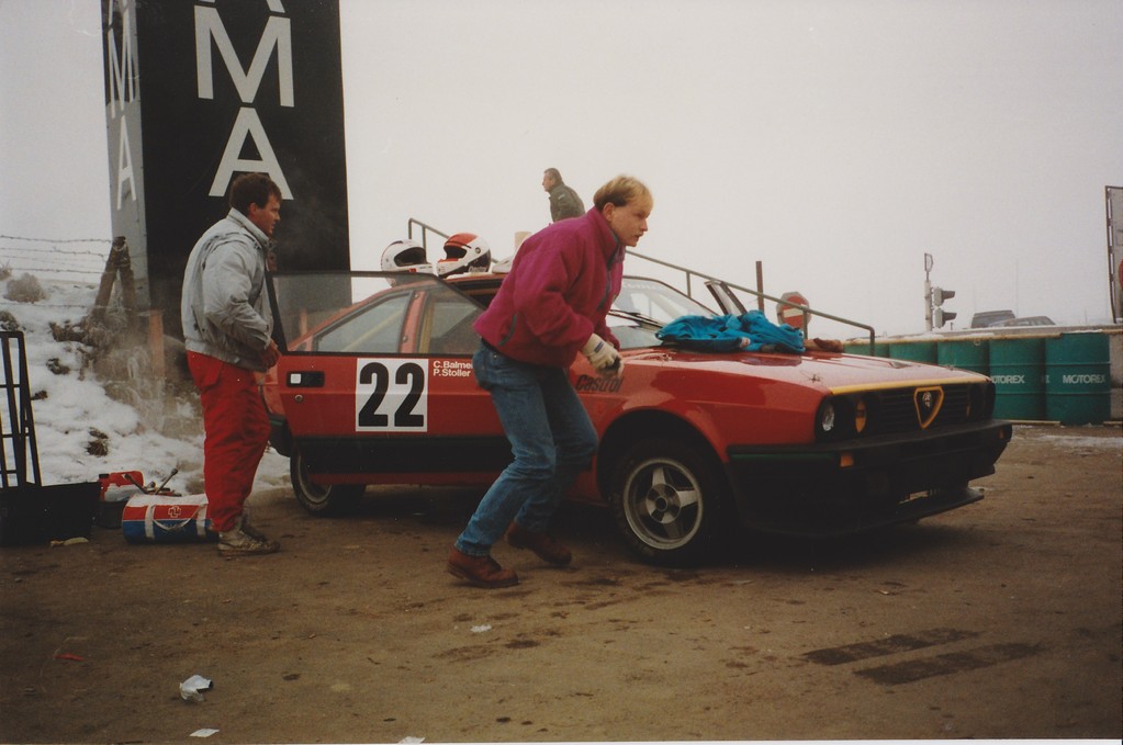 100 Runden Lignières Chrigel und Philipp... hie gseht me dr Mech Brünel im Stress...