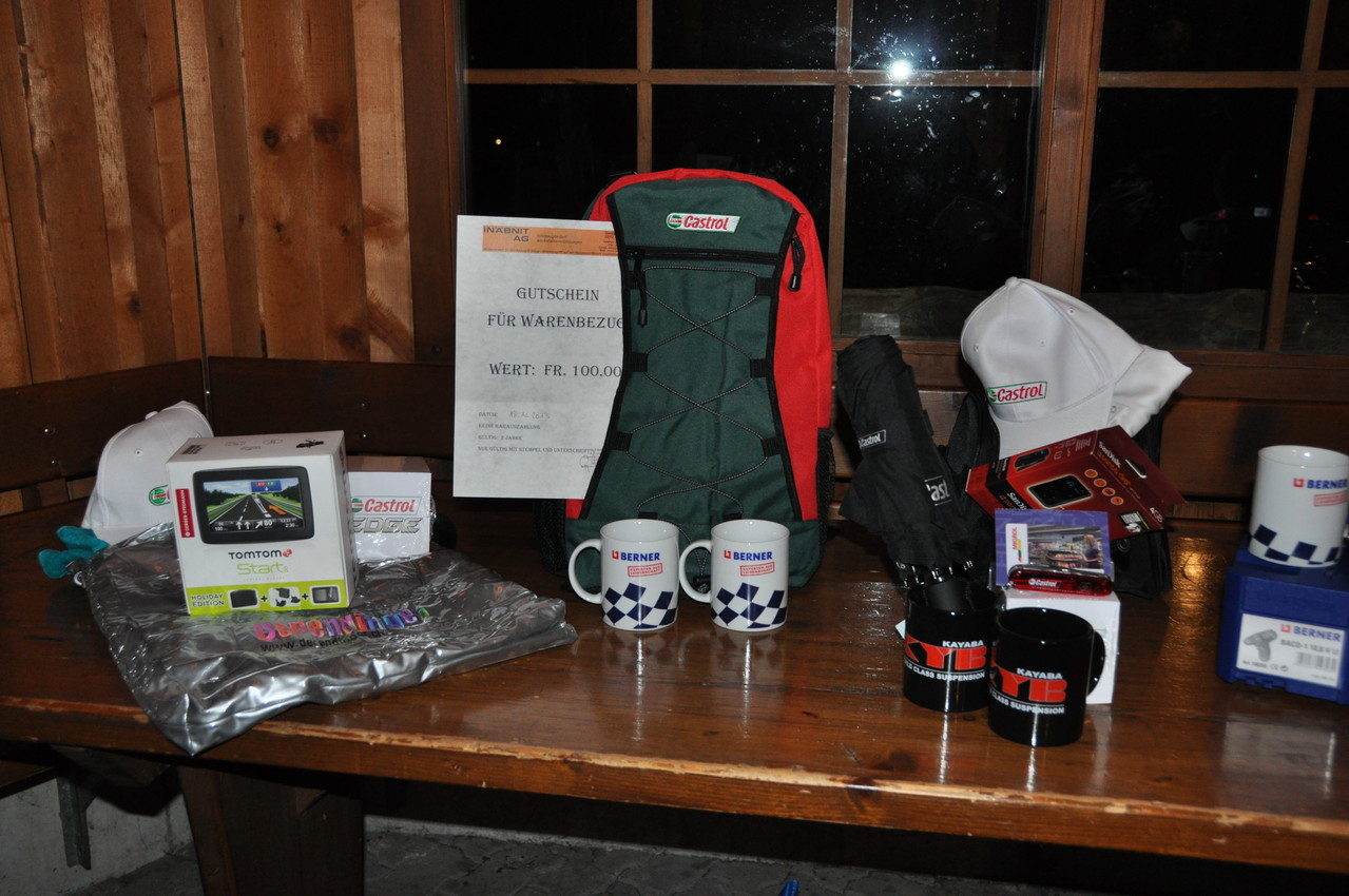 richhaltige Gabetisch :-) danke allne Sponsoren