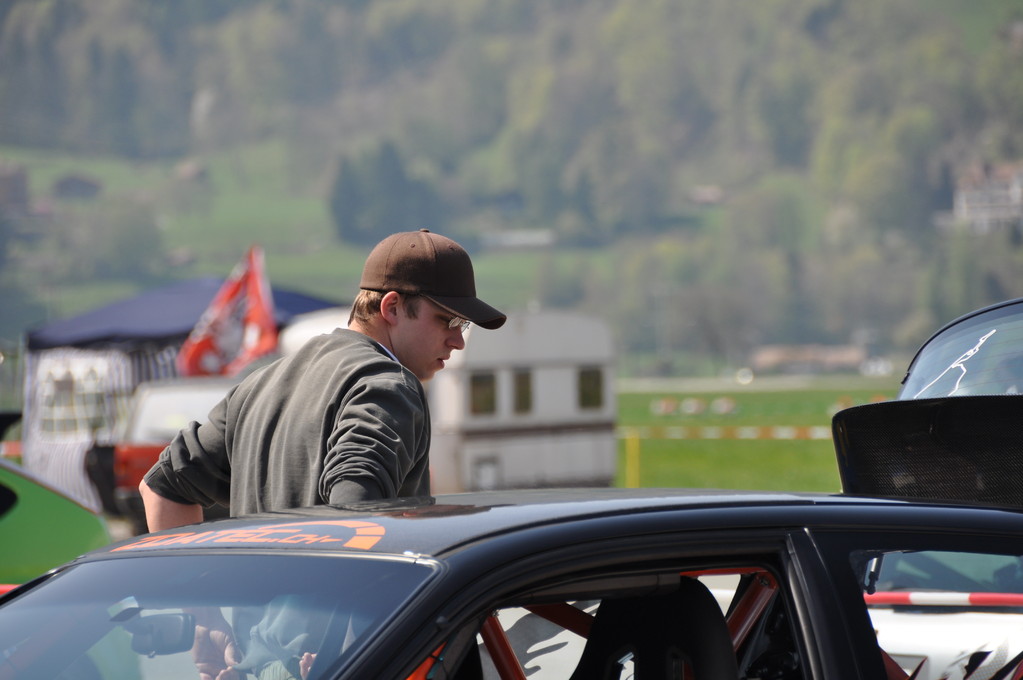 Ueli Michel bei den Vorbereitungen