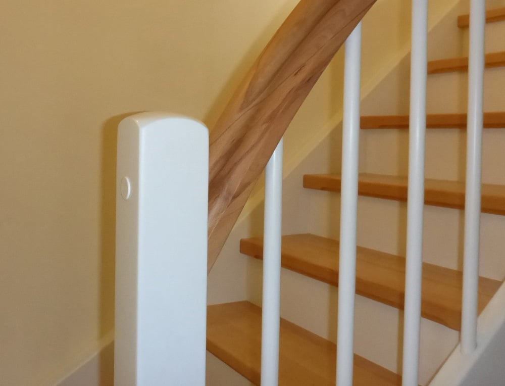 Wangentreppe Buche, bunt, "Horneburg" (2) - Foto: KÄPPLER BauTischlerei