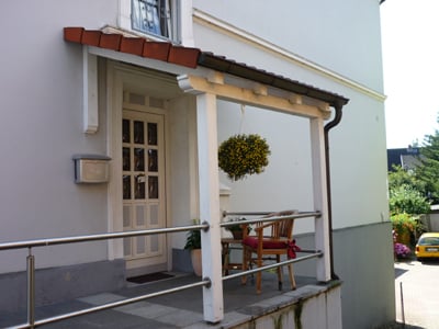 Vordach aus Holz "Stade" (1) - Foto: KÄPPLER BauTischlerei