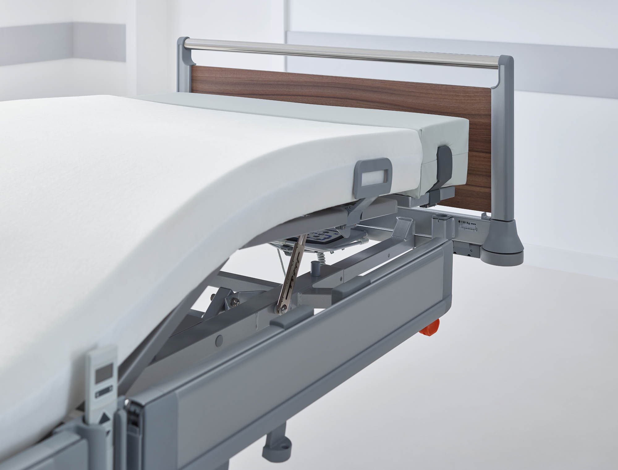 Wird die Bettverlängerung des Puro genutzt, ist auf Wunsch eine Unterschenkellehnenverlängerung mit passendem Polster erhältlich.