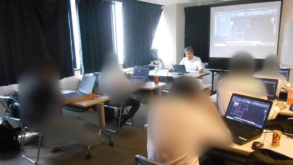 【AutoCAD】大阪府　製造メーカー様【グループ講座】講習実施事例