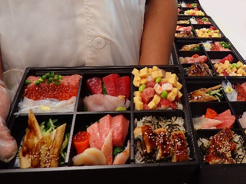 麻布台　高級寿司　出前