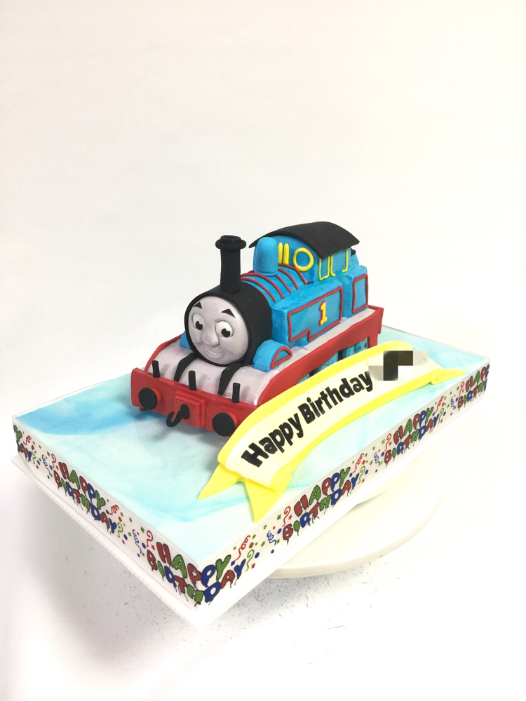トーマス🚂🍰 #トーマス #トーマスケーキ #機関車トーマス #機関車 #thomasthetankengine #thomascake #cake #character #gateau #torta #ケーキ #🇯🇵