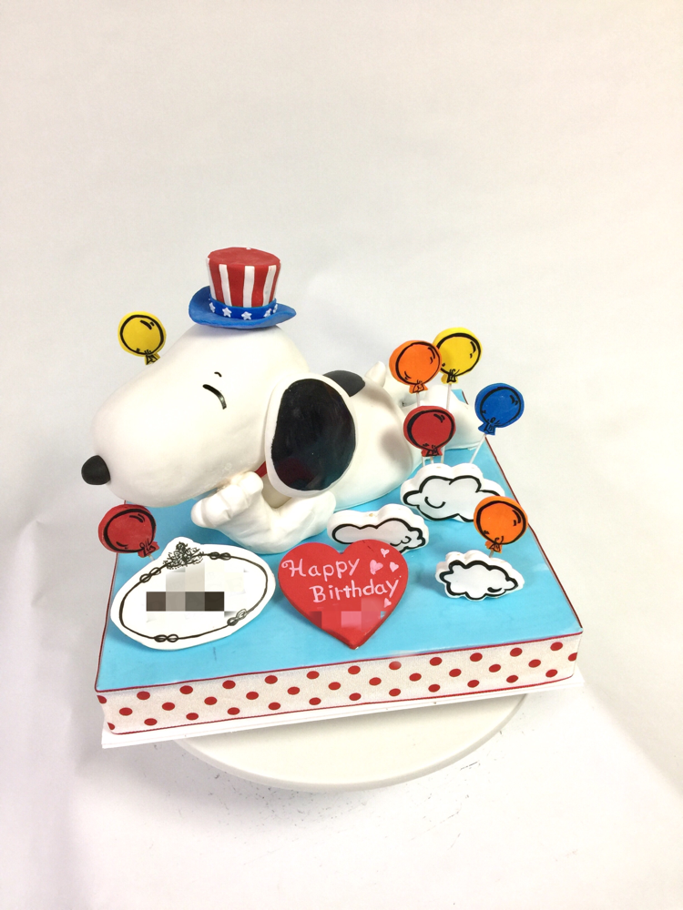#スヌーピー #リラックス #可愛い #寝転び #風船 #雲 #誕生日ケーキ #スヌーピーケーキ #charactercake #character #Snoopy #snoopycake  #pateasucre #sekerhamuru #pastadizucchero #fondantcake #🇯🇵