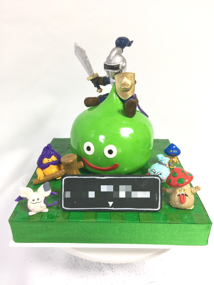 ドラクエ『スライムナイトケーキ』 #ドラクエ大好き #ドラクエ #ドラゴンクエスト #スライムナイト #スライム #ホイミスライム #モーモン #わらいぶくろ #おおきづち #おばけキノコ  ドラクエケーキ大好きで作っている時テンション上がる⤴️🍰ドラクエ11欲しいなー！っと思いながらドラクエ8を再開w #ゲーム #ゲームケーキ #誕生日ケーキ #dragonquest #dragonwarrior #funghoul #hammerhood #bagolaughs #slimeknight #dragonquestcake #game #gamecake #cake #fondantfigures #figures #handmade #japanesemade #gateau #torta #taarten #🇯🇵