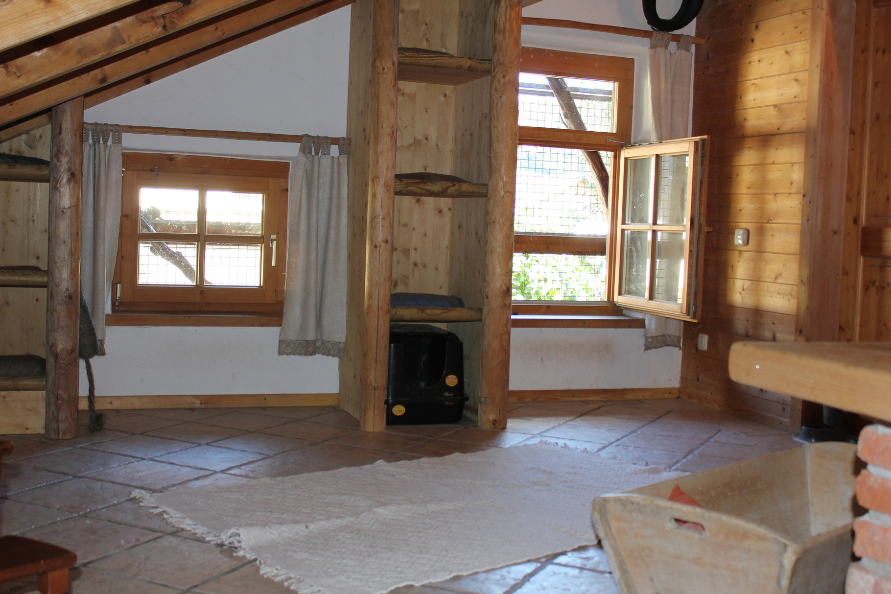 noch ein Zimmer - ein ganzes Haus für uns